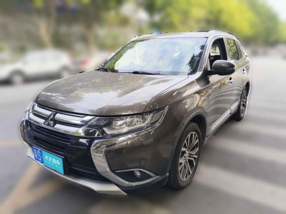 [深圳·粤S] 二手三菱欧蓝德2016款 2.4L 四驱豪华版 7座