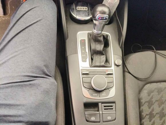 [上海·苏F] 二手奥迪奥迪A32014款 Sportback 35 TFSI 自动时尚型