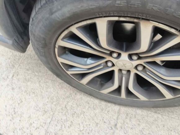 [上海·沪B] 二手三菱欧蓝德2018款 2.4L 四驱尊贵版 7座