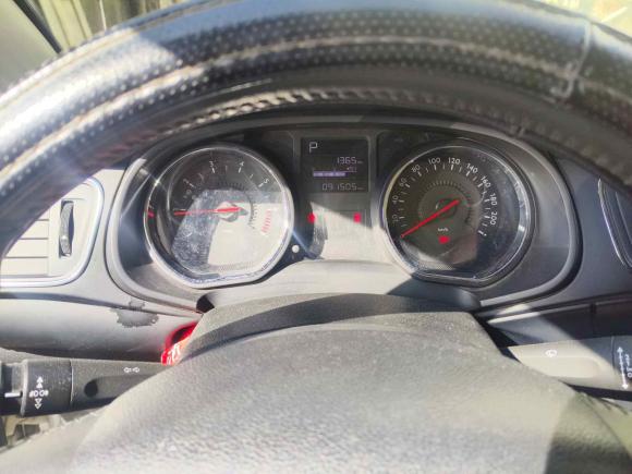 [南昌·赣A] 二手雪铁龙雪铁龙C3-XR2015款 1.6L 自动先锋型