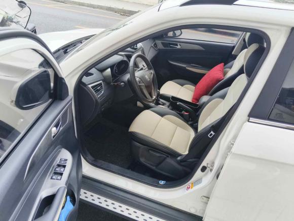 [佛山·湘M] 二手长安长安CS352017款 1.6L 自动尊贵型