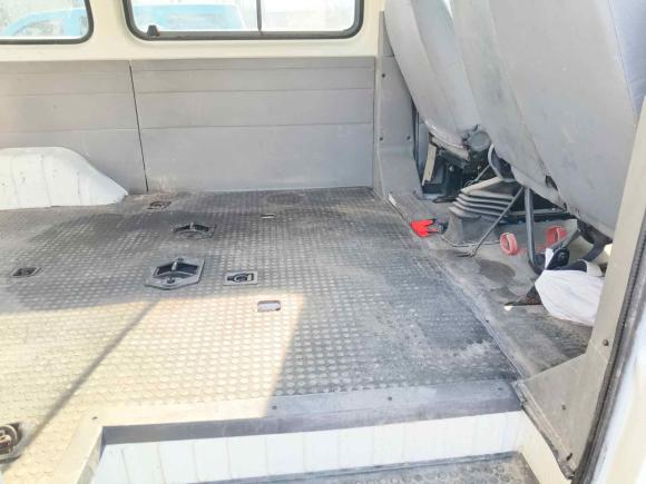 [济南·鲁B] 二手福特经典全顺2009款 2.8T柴油多功能型短轴中顶JX493ZLQ3