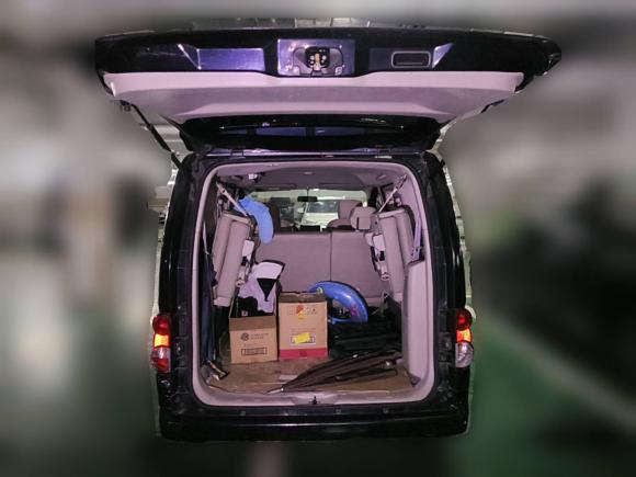 [杭州·粤B] 二手日产日产NV2002014款 1.6L CVT尊享型 国IV