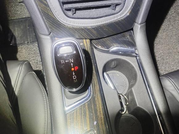 [武汉·鄂A] 二手凯迪拉克凯迪拉克XT52018款 25T 豪华型