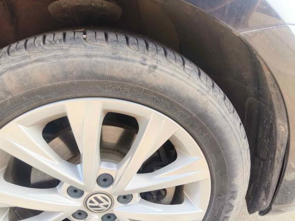 [义乌·浙G] 二手大众朗逸2015款 1.6L 手动舒适版