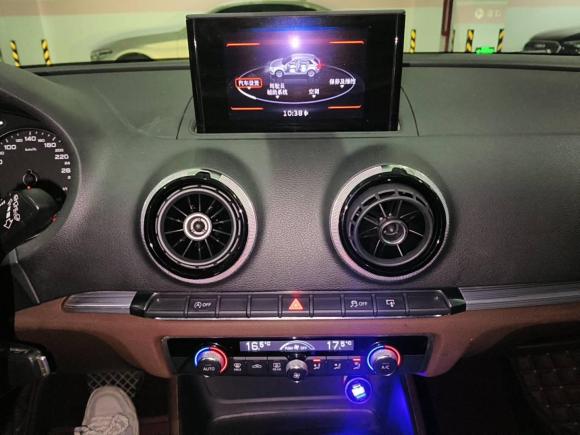 [无锡·苏N] 二手奥迪奥迪A32014款 Sportback 40 TFSI S line 舒适型