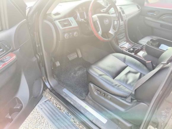 [苏州·浙D] 二手凯迪拉克凯雷德ESCALADE2010款 6.0 Hybrid