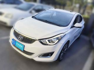 现代朗动2016款 1.6L 手动尊贵型