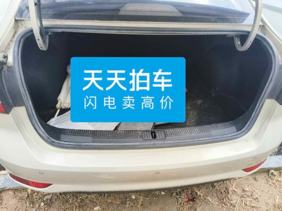 [上海·沪C] 二手荣威荣威i52019款 1.5L 手动4G互联领豪旗舰版