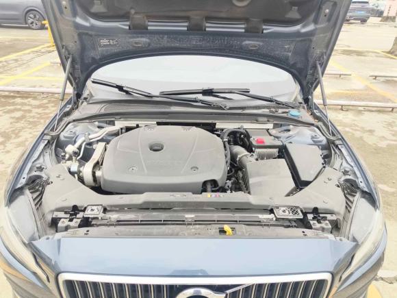 [成都·川A] 二手沃尔沃沃尔沃S602021款 T4 智逸豪华版