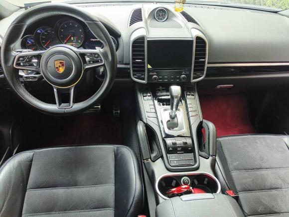 [济南·鲁A] 二手保时捷Cayenne2016款 Cayenne Platinum Edition 3.0T