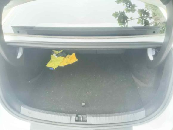 [上海·沪B] 二手比亚迪秦L2025款 EV 545KM云辇型