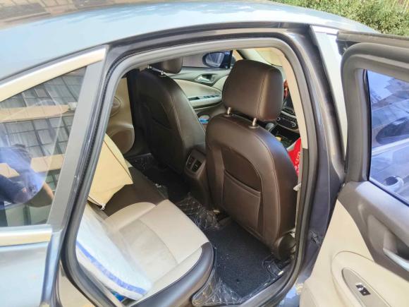 [青岛·鲁B] 二手别克威朗2015款 三厢 15S 自动领先型