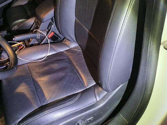 [成都·川A] 二手雪铁龙雪铁龙C52013款 2.0L 自动尊享型