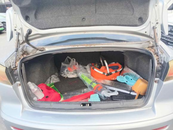 [上海·沪L] 二手三菱翼神2010款 运动版 2.0L CVT旗舰型