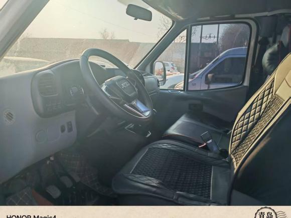 [青岛·鲁B] 二手江铃特顺2021款 2.8T空间王普通款短轴中高顶6座柴油国VI JX493