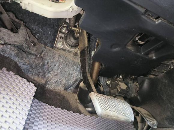 [温州·浙C] 二手丰田雷凌2017款 改款双擎 1.8H GS E-CVT精英天窗版 国VI