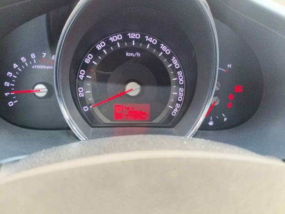 [常州·苏D] 二手起亚智跑2014款 2.0L 自动两驱版DLX