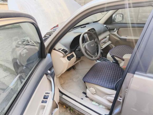 [南京·苏A] 二手奇瑞瑞虎32014款 1.6L CVT智尚版