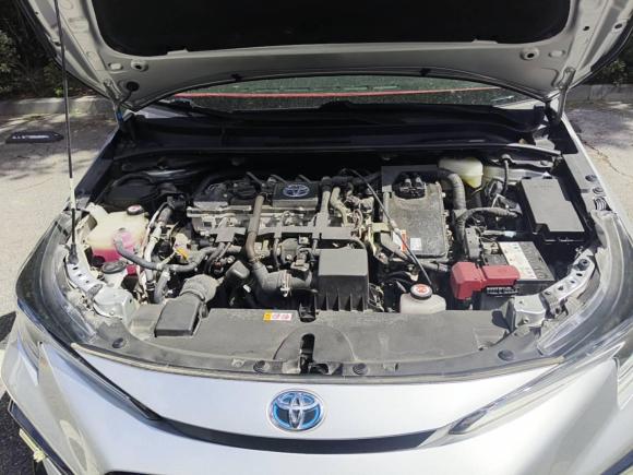 [上海·沪C] 二手丰田雷凌2021款 双擎 1.8H E-CVT运动版