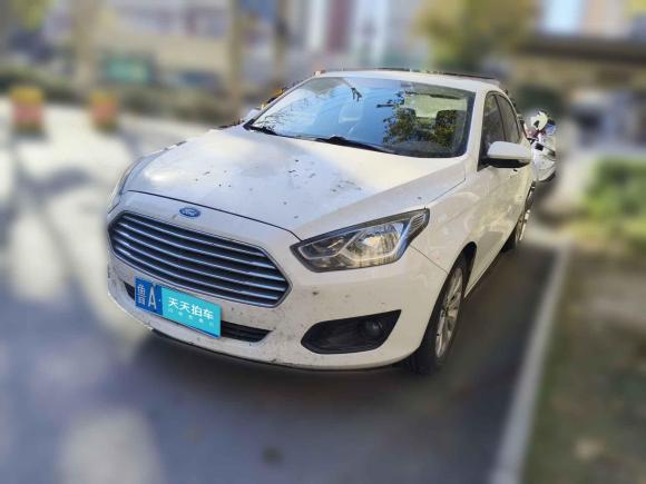 福特福睿斯2017款 幸福版 1.5L 手動時(shí)尚型「濟(jì)南二手車」「天天拍車」