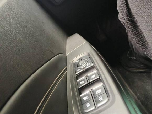 [上海·沪A] 二手哪吒汽车哪吒V2021款 长续航娱乐版