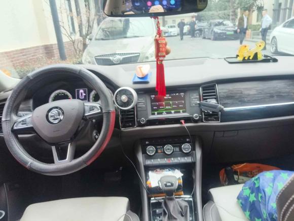 [上海·沪A] 二手斯柯达柯迪亚克2017款 TSI330 7座两驱豪华版