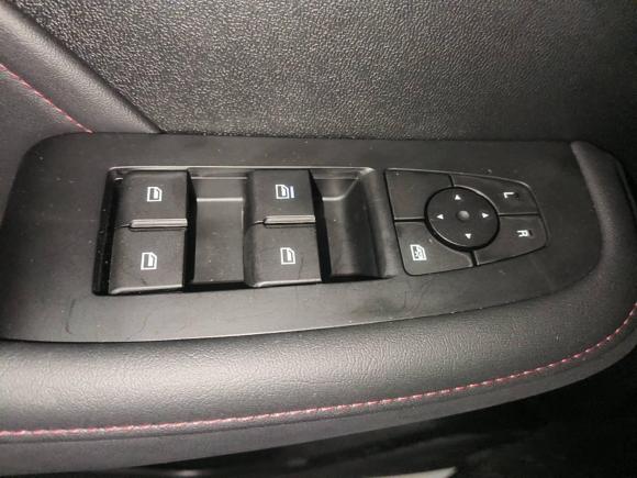 [苏州·苏E] 二手荣威荣威i52023款 1.5L 手动舒享版