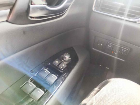 [深圳·粤B] 二手马自达马自达CX-52022款 2.0L 自动两驱智雅型