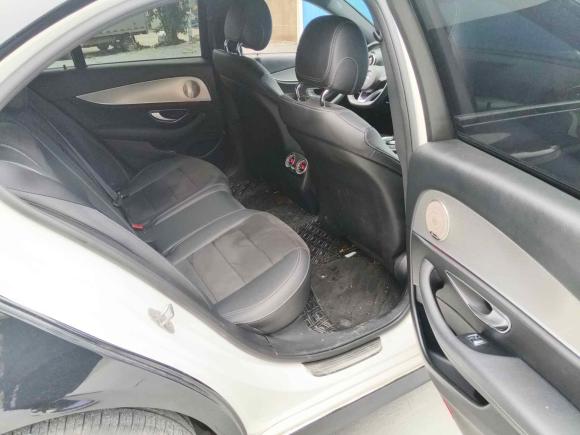 [武汉·鄂W] 二手奔驰奔驰E级2017款 E 200 运动型 4MATIC