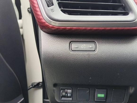 [温州·浙C] 二手日产蓝鸟2018款 1.6L 手动炫酷潮音版