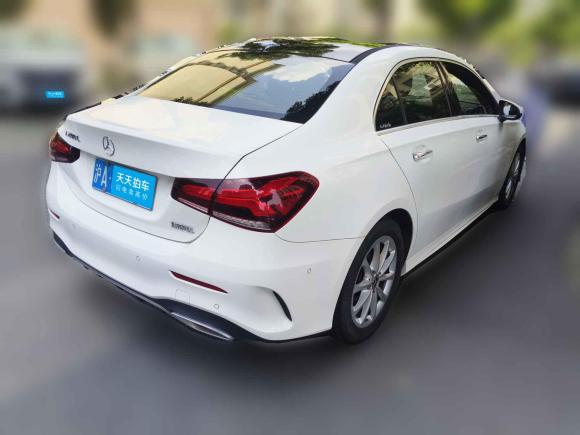 [上海·沪A] 二手奔驰奔驰A级2019款 A 200 L 运动轿车