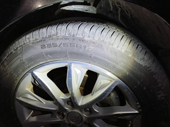 [南通·苏F] 二手红旗红旗H52018款 30TD 型动版