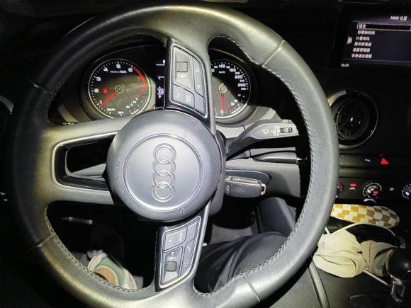 [义乌·浙G] 二手奥迪奥迪A32018款 30周年年型 Limousine 35 TFSI 时尚型