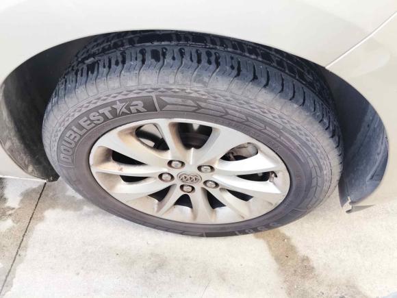 [广州·粤A] 二手别克别克GL82017款 ES 28T 舒适型 国V