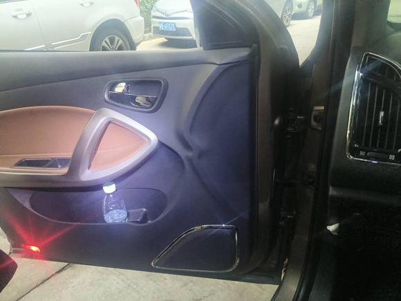 [深圳·粤B] 二手海马海马S52016款 1.5T CVT创享版