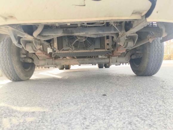 [西安·陕U] 二手长安跨越跨越者D52021款 2.0L CNG舒适版单排栏板双后轮3700mm货箱LJ481QS6