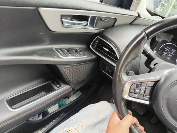 [苏州·苏E] 二手捷豹捷豹XEL2018款 2.0T 200PS 尊享版