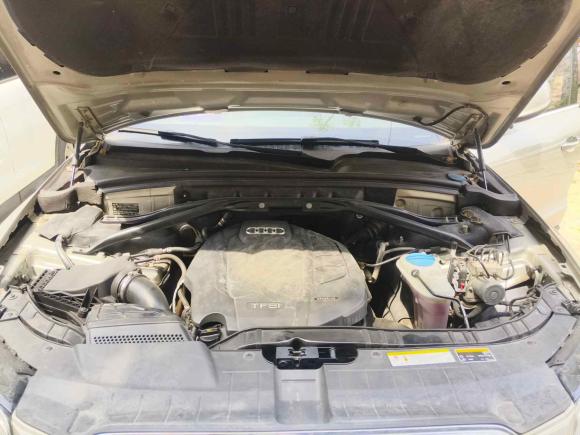 [南昌·赣A] 二手奥迪奥迪Q52017款 40 TFSI 舒适型