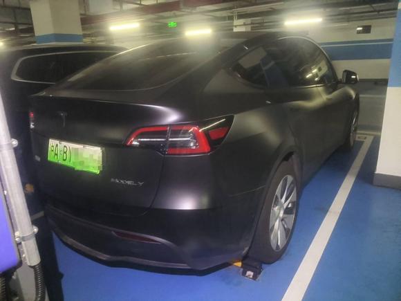 [上海·沪A] 二手特斯拉Model Y2022款 改款 后轮驱动版