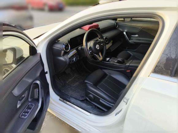 [合肥·皖A] 二手奔驰奔驰A级2020款 改款二 A 180 L 运动轿车