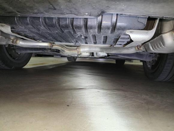 [上海·沪B] 二手奔驰奔驰E级2023款 E 300 L 豪华型