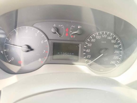 [西安·陕A] 二手日产轩逸2012款 1.6XL 手动豪华版