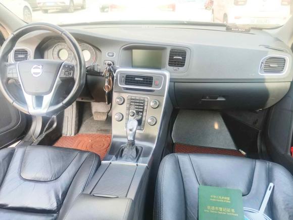 [青岛·鲁B] 二手沃尔沃沃尔沃S602013款 T5 舒适版