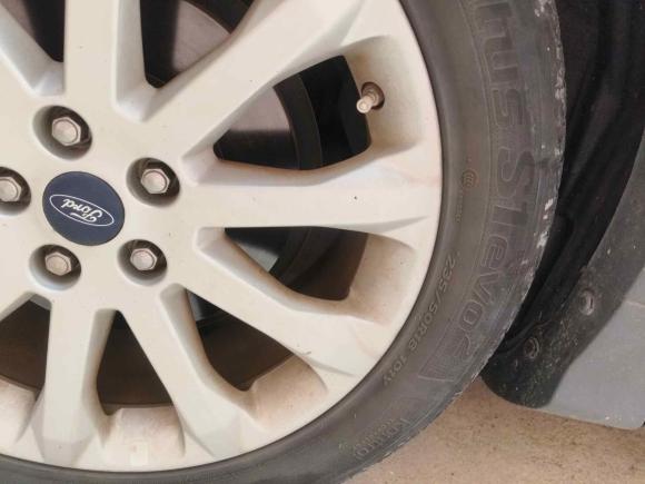 [上海·沪D] 二手福特翼虎2015款 1.5L GTDi 两驱风尚型