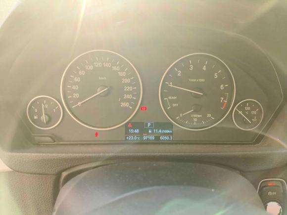 [上海·沪B] 二手宝马宝马3系2015款 320i 超悦版时尚型