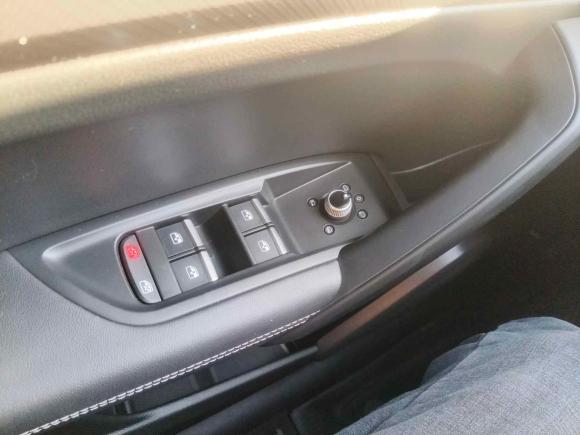 [义乌·浙G] 二手奥迪奥迪Q5L2022款 40T 豪华动感型