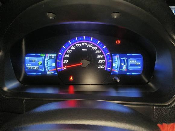 [无锡·苏B] 二手比亚迪比亚迪M62015款 2.4L 自动尊贵版