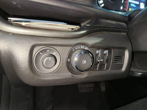 [成都·川A] 二手别克英朗2018款 18T 自动精英型