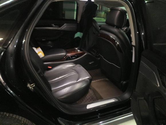 [济南·鲁A] 二手奥迪奥迪A82011款 A8L 3.0 TFSI quattro豪华型(213kW)